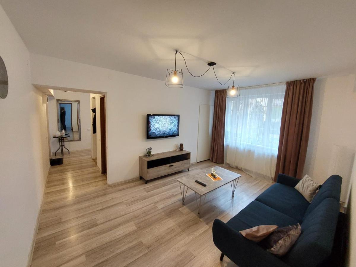 Youth Central Apartment Târgu-Mureş Zewnętrze zdjęcie