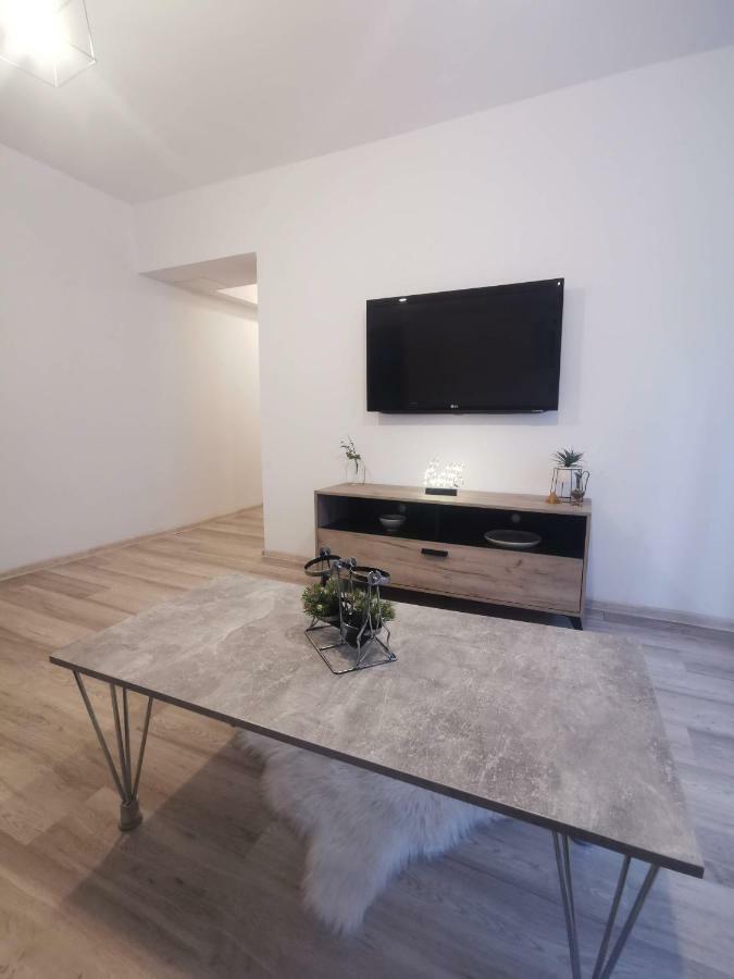 Youth Central Apartment Târgu-Mureş Zewnętrze zdjęcie